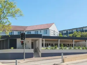 Seabreeze Hotel