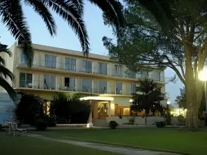 Hôtel Spa Restaurant la Madrague