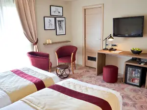 Hotel Capitolina City Chic