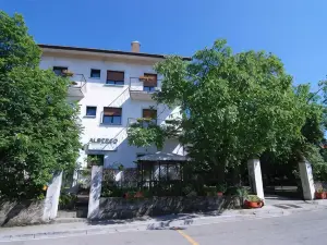 阿爾貝格阿拉巴納山谷飯店