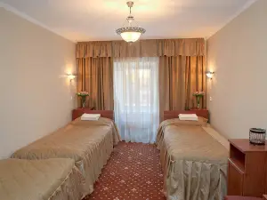 Domik U Prichala Hotel