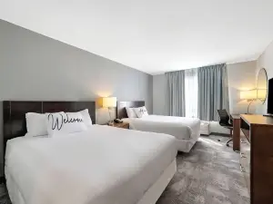 Home Inn and Suites Lloydminster