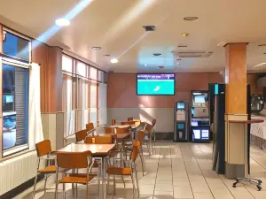 Hostal Sanpatiel