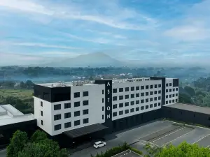 Aston Serang Hotel & Convention Center