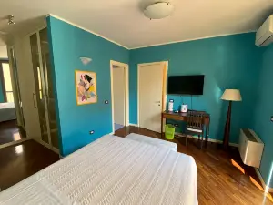 Amici Miei Rooms