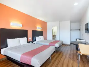 Motel 6 Santa Fe, NM - Downtown