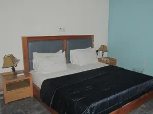 Harlescourt Hotels - Guest Room