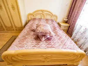 Na Vaynera Hotel