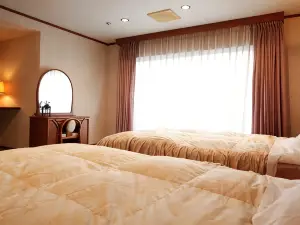 湯村溫泉富谷山莊