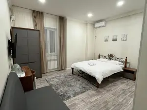 Hotel "CONTINENT" Halal