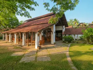 Punnamada Resort