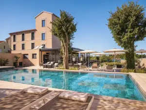 Dunatovi Dvori Heritage Hotel