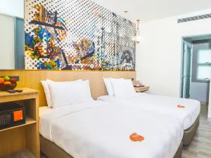Go Hotels Plus Naga
