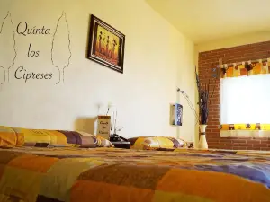 Hotel y Cabañas Quinta Los Cipreses