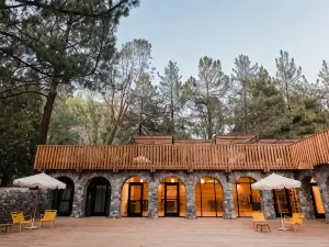 Huttopia Paradise Springs