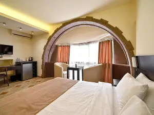 Skyline Hotel Yerevan