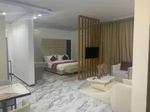 Scarlett Apartments