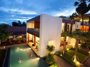 Tri-Shawa Resort