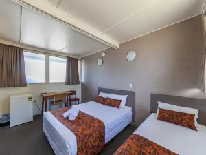 The Australian Hotel Murgon