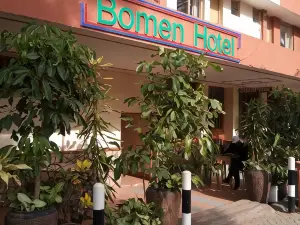 Bomen Hotel