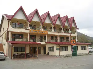 Motel Flora