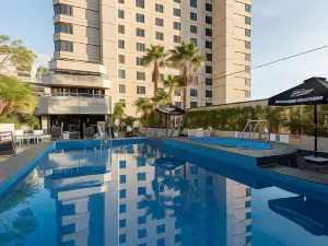 Hotel Grand Chancellor Adelaide