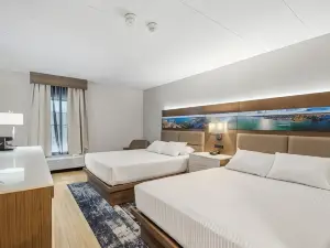 John Carver Inn & Spa