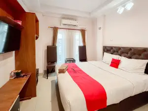 RedDoorz at Vania Residence Medan
