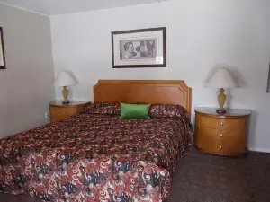 Atomic Inn Beatty Near Death Valley