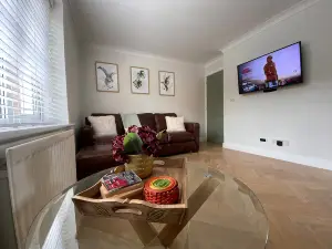 Modern 1st floor apartment