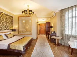 Kristella Hotel
