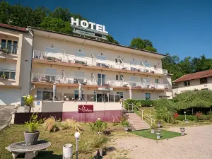 Logis Hôtel de l'Ile Restaurant la Romantica