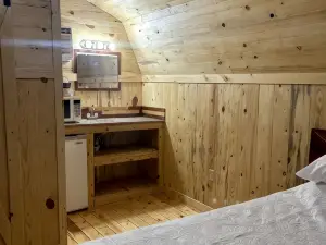 Inviting Cabin for a Peaceful Escape in Nature in Sturgis, South Dakota
