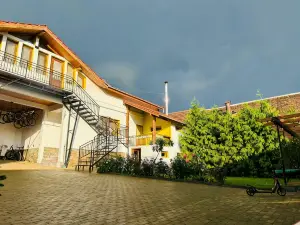 Casa "La Moara Din Grădină"