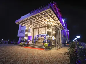 Dhamma Grand Hotel Resort