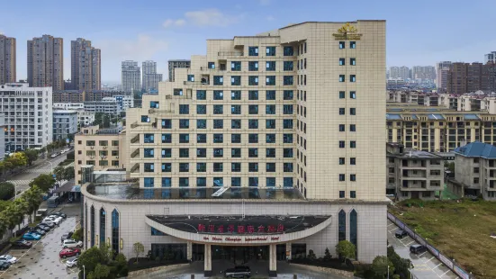 Linchuan Champion International Hotel