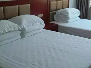 Yipin Potato and Noodle Xiangxiang Homestay