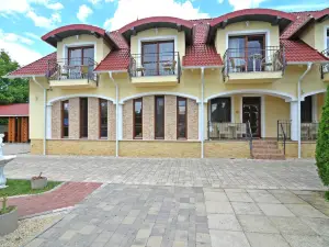 Bajor Panzió Bük-Bükfürdő, Adults Friendly 12 Plus