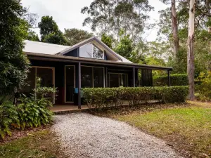Lake Russell Lakeside Retreat
