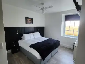 The Dock Hotel