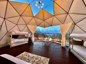 Golden Glamping