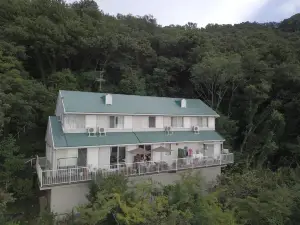 センゲストハウス