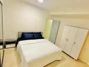 VNZ Luxury Apartment