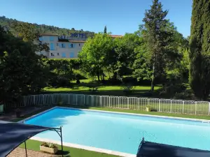 Logis Hôtels le Saint Marc