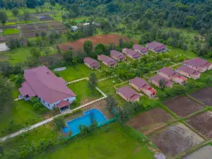 Tuli Veer Bagh Resort Turia