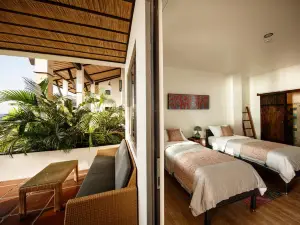 Emoha Dive Resort