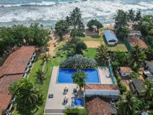 Hibiscus Beach Hotel