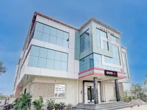Hotel O Jsb Palace