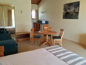 Coonawarra Place
