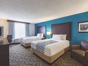 La Quinta Inn & Suites by Wyndham Central Point - Medford